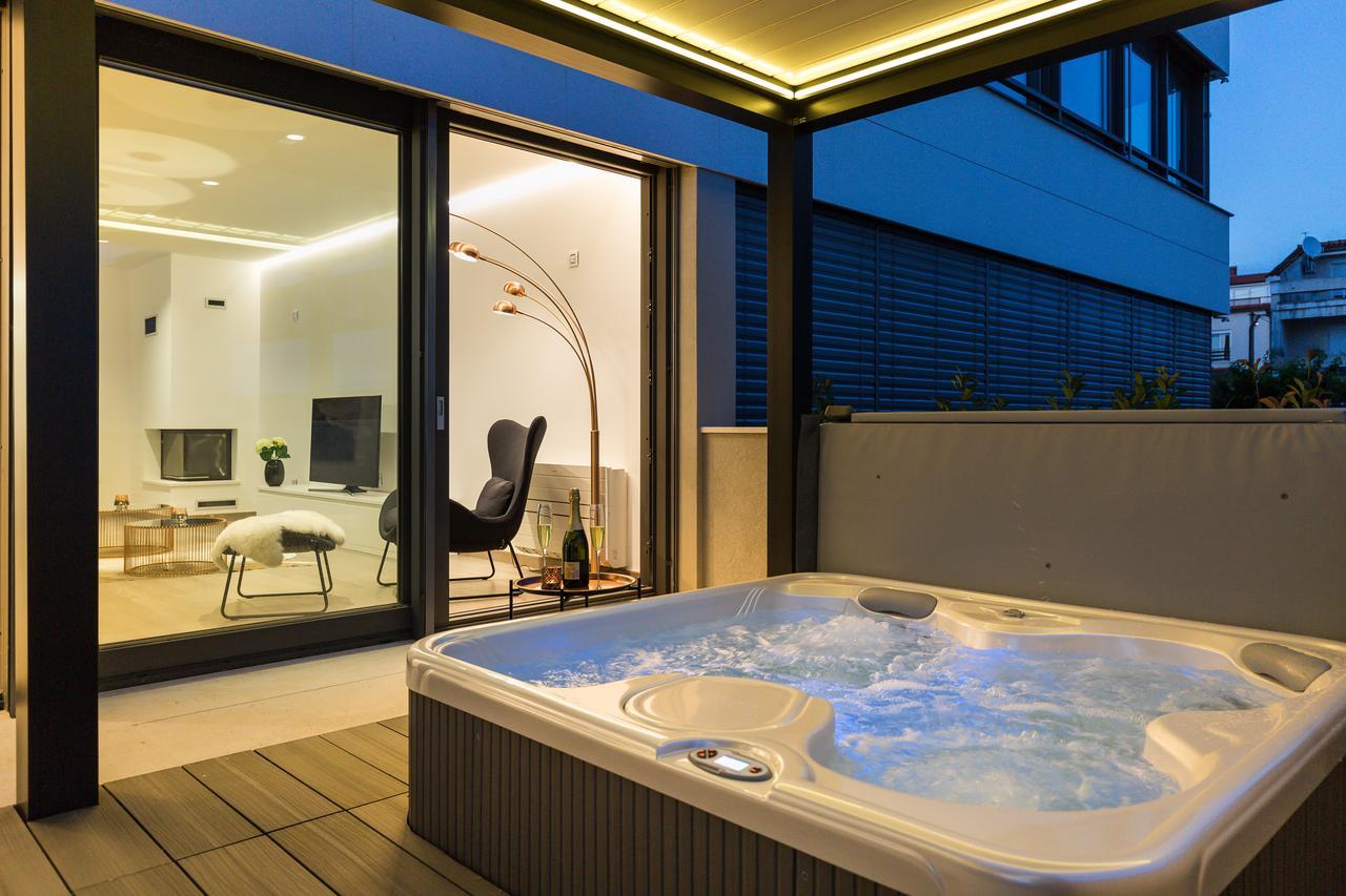 Shell Luxury Residences With Pool And Whirlpool Zadar Exterior photo