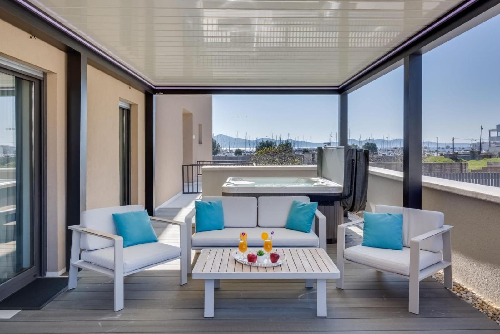Shell Luxury Residences With Pool And Whirlpool Zadar Exterior photo